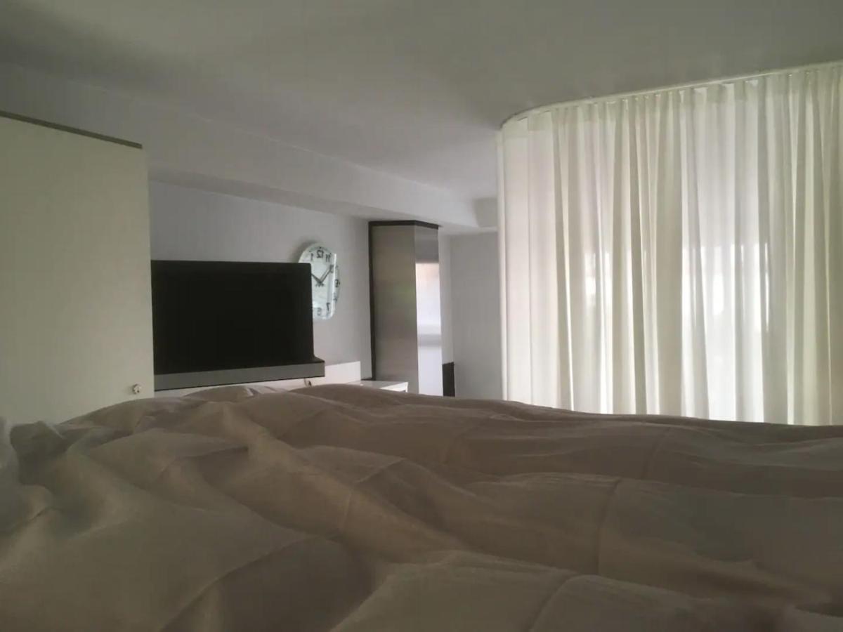 La bellétage by Agelandkaai be Apartment Gent Bagian luar foto